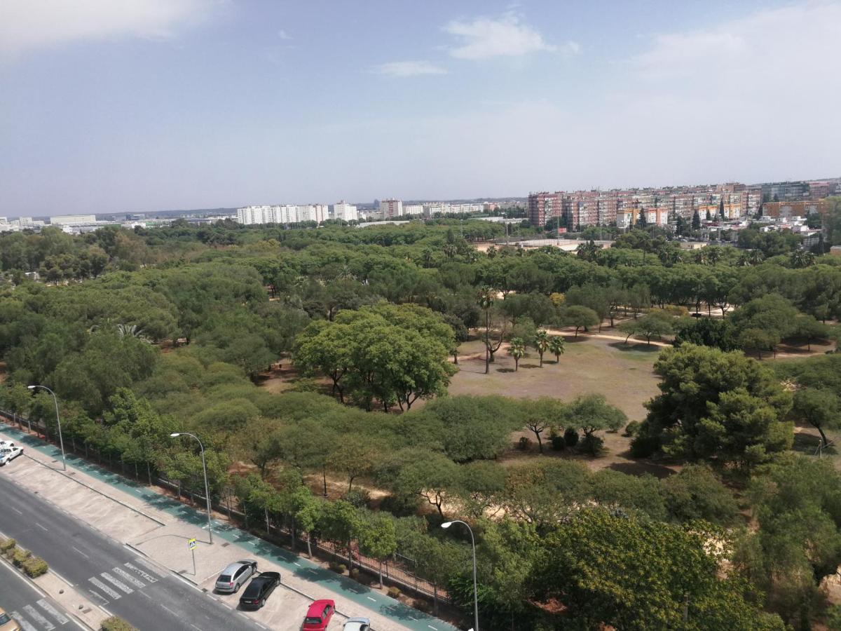 Apartamentos Flamenco B&B เซบีญา ภายนอก รูปภาพ